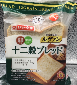 ヤマザキ　十二穀ブレッド　３枚入